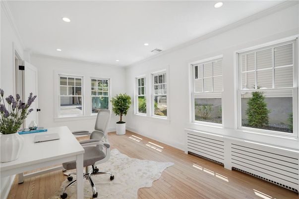Home Office, Interior, Recessed Lighting, Wood Texture Flooring
