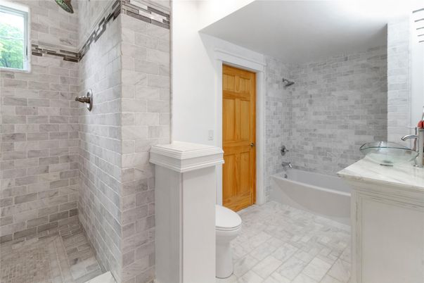 Bathroom, Interior, Stone Walls