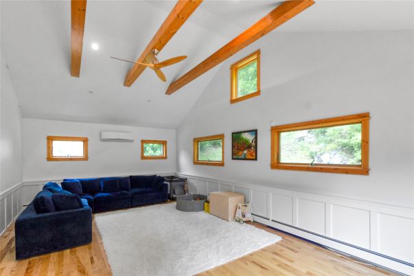 Interior, Living room, Recessed Lighting, Wooden Beams, Wood Texture Flooring