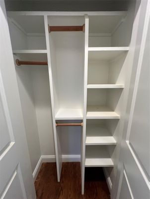 Interior, Walk-in Closets, Wood Texture Flooring
