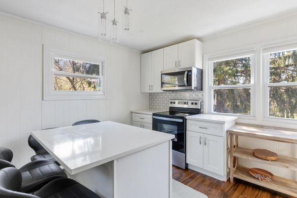 Interior, Kitchen, Stainless Steel Appliances, Wood Texture Flooring