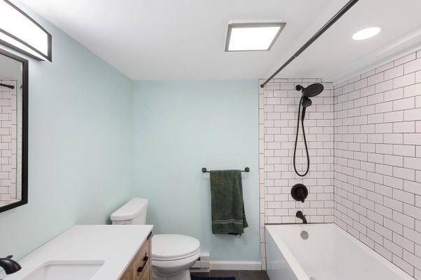 Bathroom, Interior, Recessed Lighting