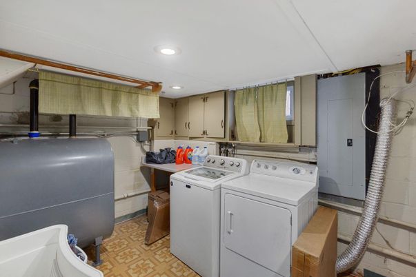 Interior, Recessed Lighting, Washer