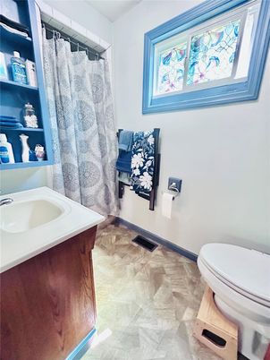Bathroom, Interior