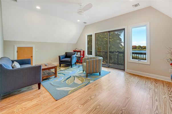 Interior, Living room, Recessed Lighting, Water, Wood Texture Flooring
