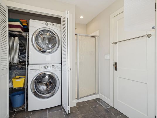 Interior, Recessed Lighting, Utility Closets, Washer