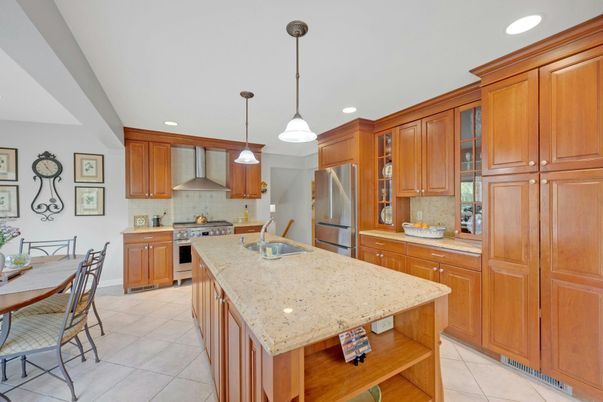 Interior, Kitchen, Pendant Lights, Recessed Lighting, Stainless Steel Appliances
