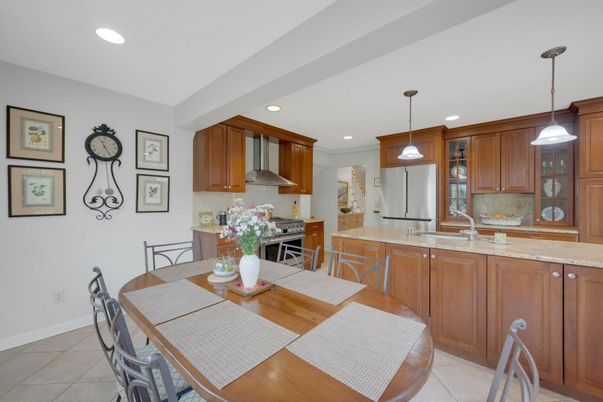 Dining room, Interior, Kitchen, Pendant Lights, Recessed Lighting
