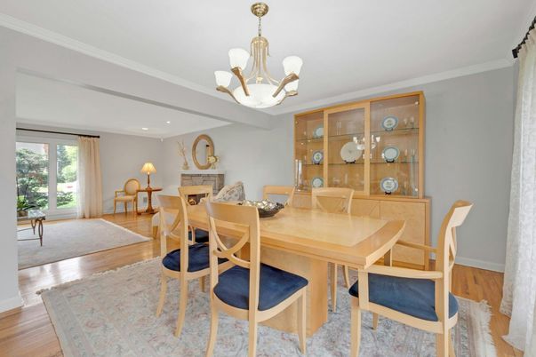 Chandelier, Dining room, Fireplace, Interior, Recessed Lighting, Wood Texture Flooring