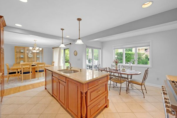 Chandelier, Dining room, Interior, Kitchen, Pendant Lights, Recessed Lighting