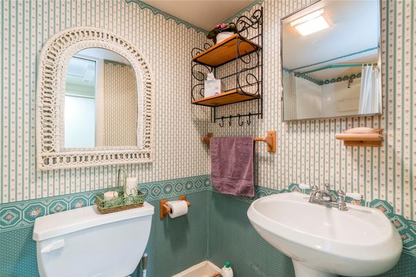 Bathroom, Interior
