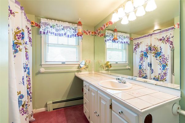 Bathroom, Interior, Tile Countertops