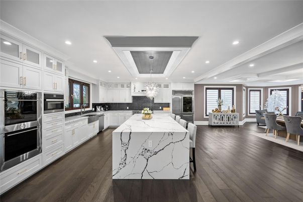 Dining room, Interior, Kitchen, Recessed Lighting, Stainless Steel Appliances, Wood Texture Flooring
