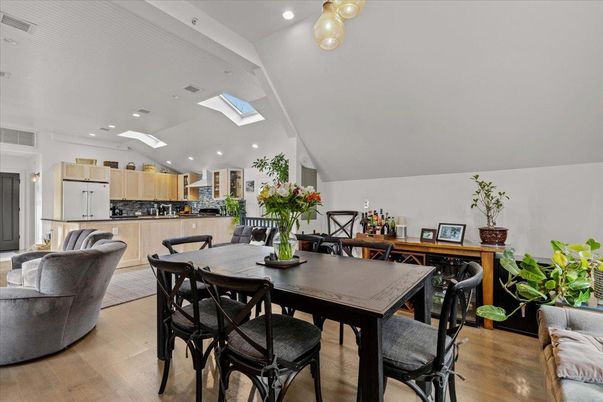 Dining room, Interior, Kitchen, Pendant Lights, Recessed Lighting, Wood Texture Flooring
