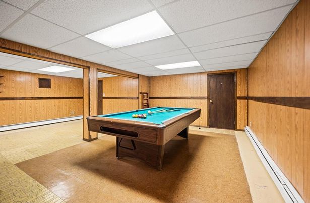Billiard Table, Game Room, Interior, Wooden Walls