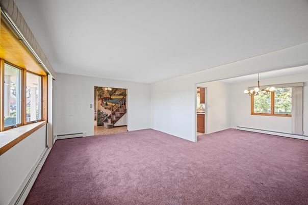 Chandelier, Empty room, Interior