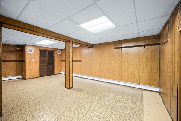 Empty room, Interior, Wooden Walls