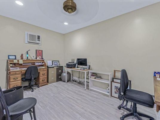 Home Office, Interior, Recessed Lighting, Wood Texture Flooring