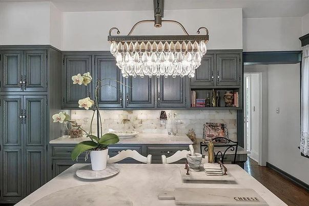 Chandelier, Interior, Wood Texture Flooring