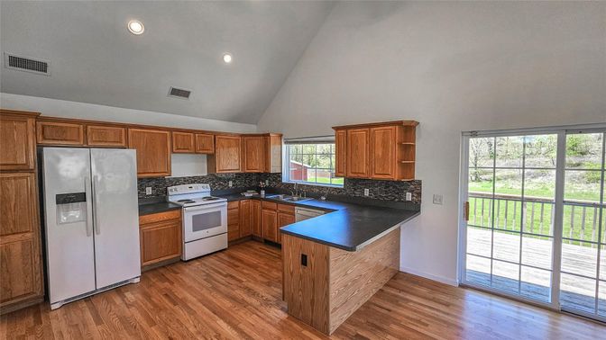 Interior, Kitchen, Recessed Lighting, Wood Texture Flooring