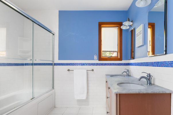 Bathroom, Glass Shower, Interior
