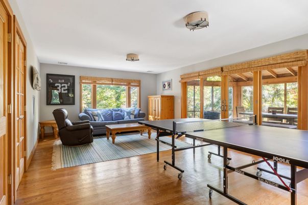Game Room, Interior, Living room, Wood Texture Flooring