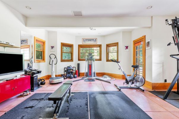 Fitness Equipment, Interior, Recessed Lighting