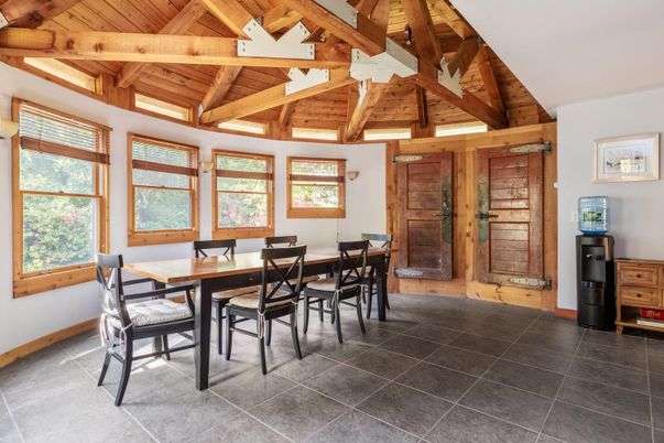 Dining room, Interior, Wooden Beams, Wooden Ceilings