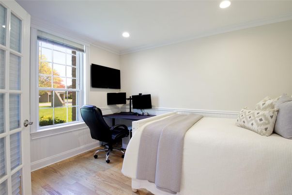 Bedroom, Home Office, Interior, Recessed Lighting, Wood Texture Flooring