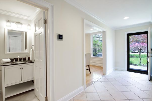Bathroom, Interior, Recessed Lighting, Wood Texture Flooring