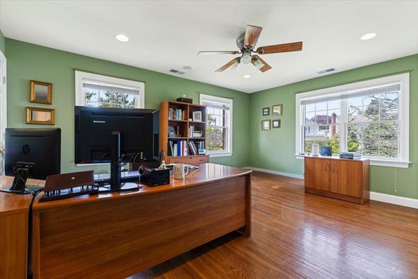 Home Office, Interior, Recessed Lighting, Wood Texture Flooring