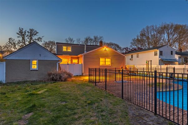 Backyard, Exterior, Pool
