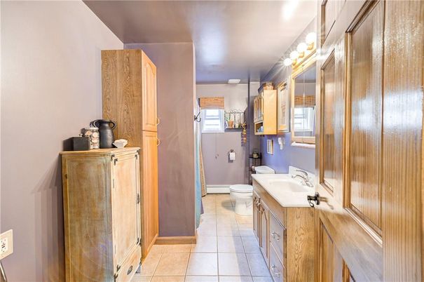 Bathroom, Interior