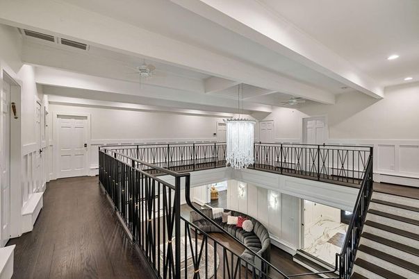 Chandelier, Interior, Recessed Lighting, Wood Texture Flooring
