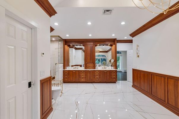 Bathroom, Dual Sink Vanities, Interior, Marble, Recessed Lighting