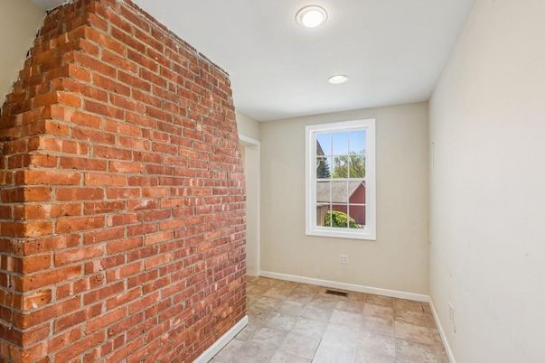 Empty room, Interior, Recessed Lighting, Stone Walls