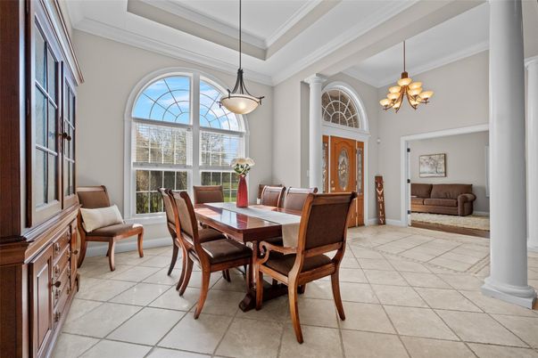 Chandelier, Dining room, Interior, Pendant Lights