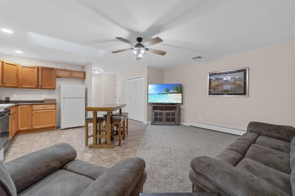 Interior, Kitchen, Recessed Lighting