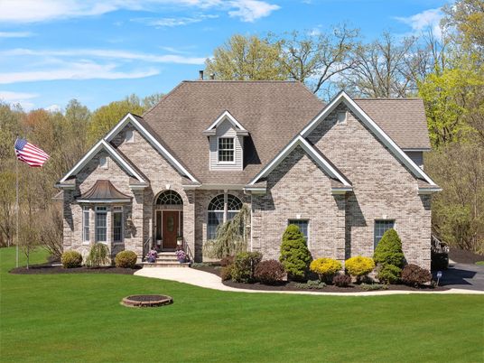 Exterior, Facade, Brick Traditional