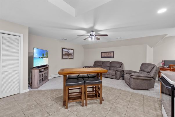 Dining room, Interior, Living room, Recessed Lighting