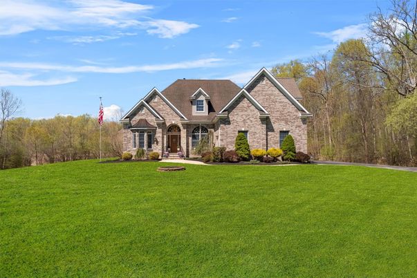 Backyard, Exterior, Facade, Brick Facade, Brick Traditional