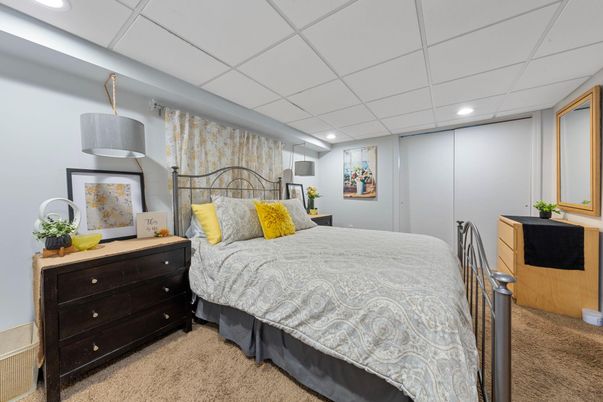 Bedroom, Interior, Recessed Lighting