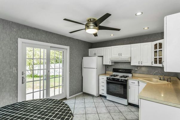 Interior, Kitchen, Recessed Lighting
