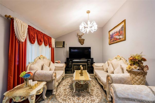 Interior, Living room, Pendant Lights