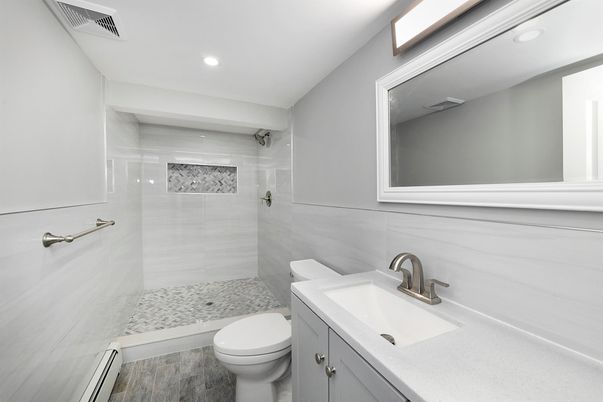 Bathroom, Interior, Recessed Lighting