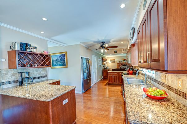 Interior, Kitchen, Recessed Lighting, Wood Texture Flooring
