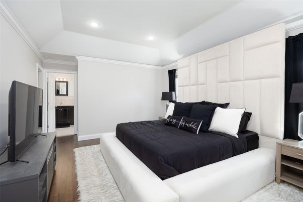 Bedroom, Interior, Recessed Lighting, Wood Texture Flooring