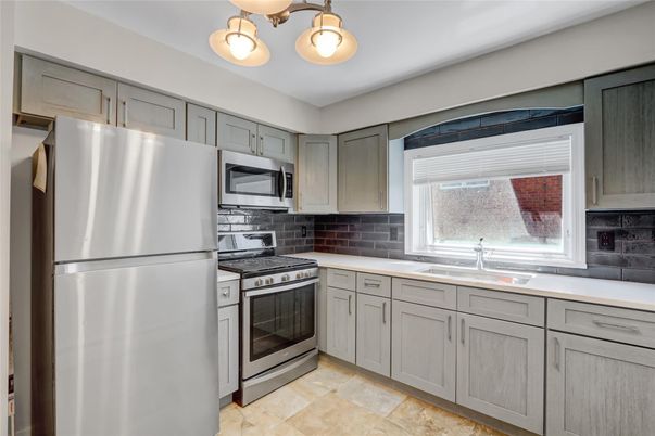 Interior, Kitchen, Stainless Steel Appliances