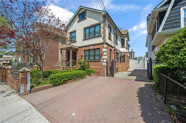 Exterior, Facade, Brick Facade, Tudor Revival