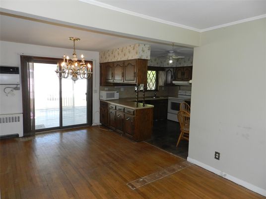 Chandelier, Interior, Kitchen, Wood Texture Flooring